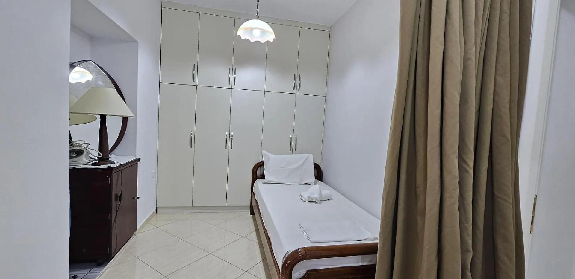 Lemon Tree Central Apartment Saranda Sarande
